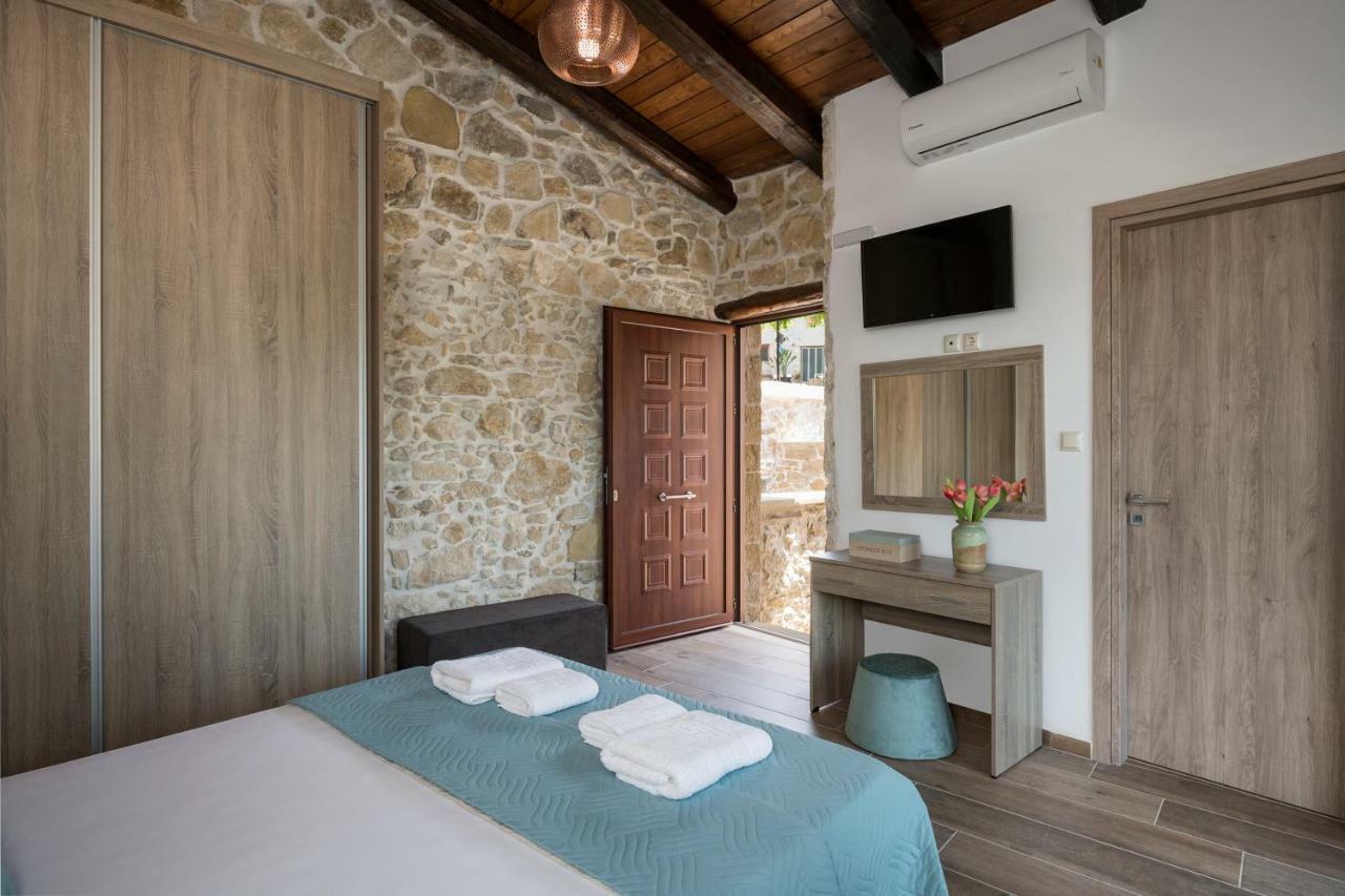 Doro Villas Dhrapaniás Exteriör bild